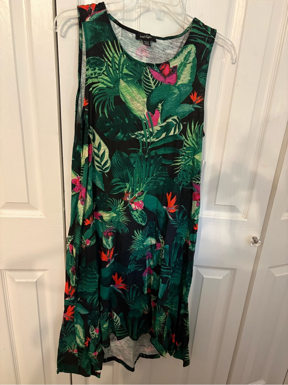 Love Tree Green Tropical Print Sleeveless Dress